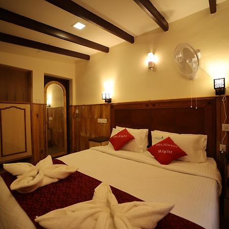 Pine Borough Inn Kodaikanal Exteriér fotografie