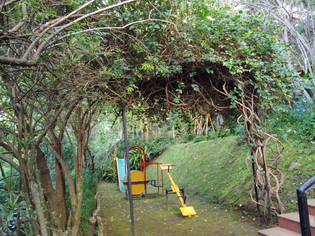 Pine Borough Inn Kodaikanal Exteriér fotografie