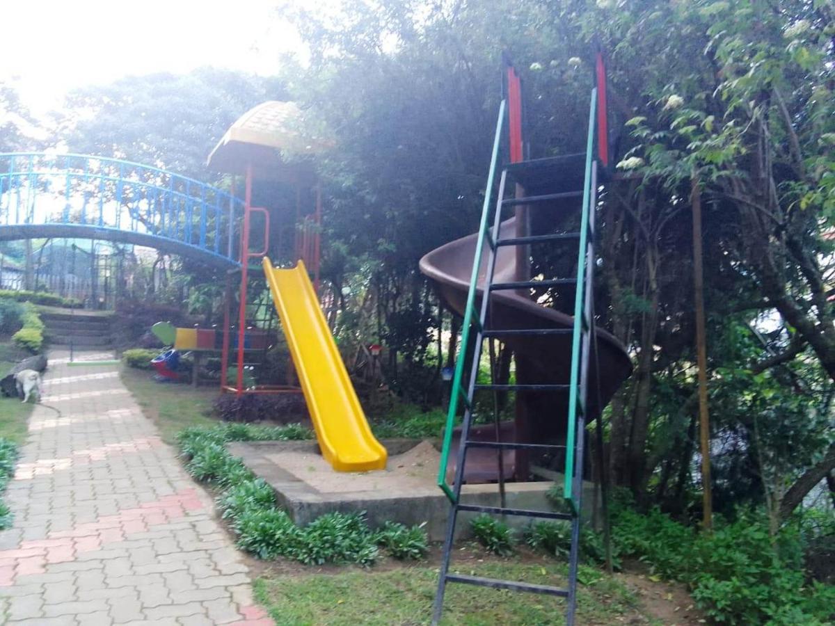Pine Borough Inn Kodaikanal Exteriér fotografie