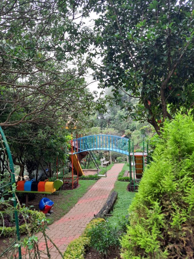 Pine Borough Inn Kodaikanal Exteriér fotografie